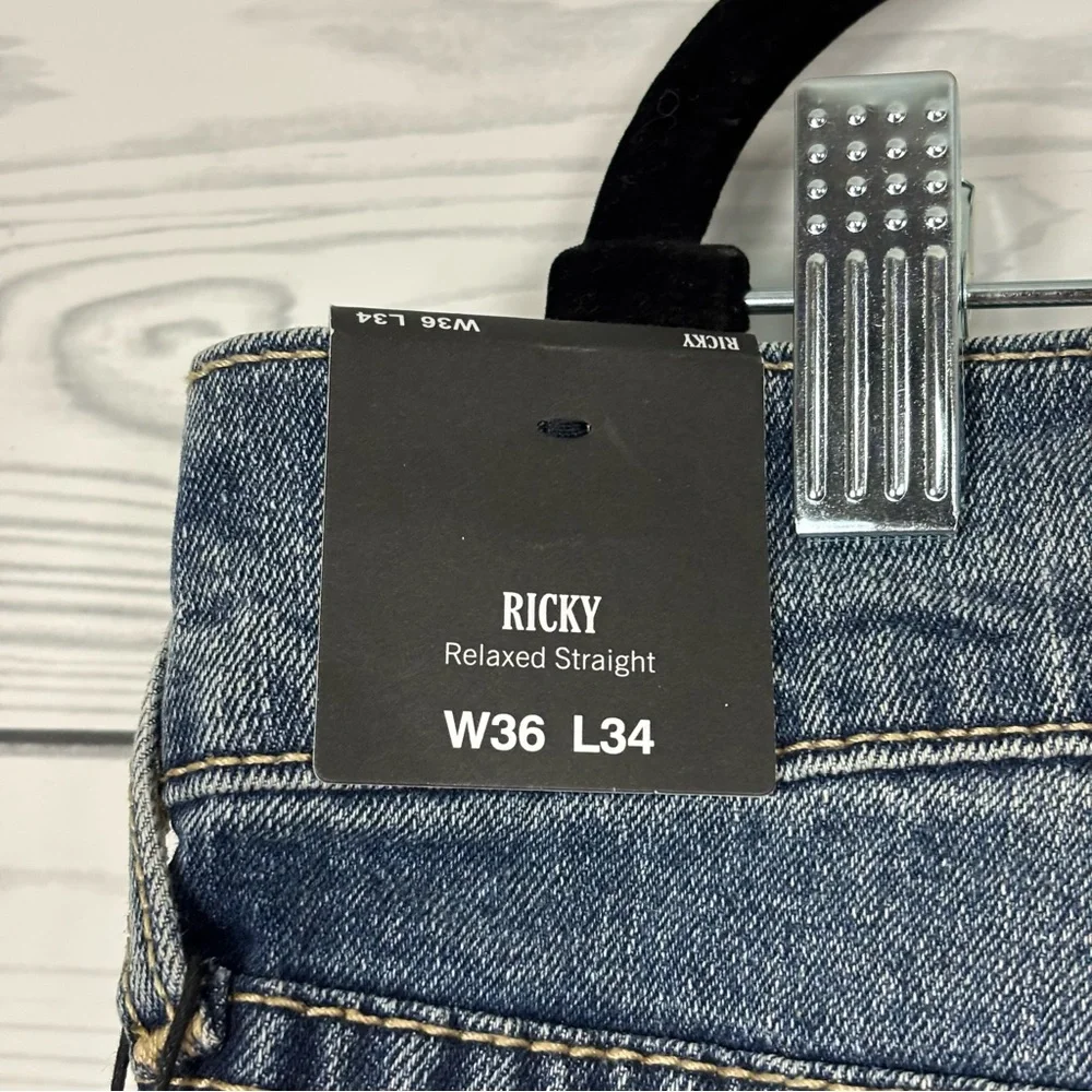 True Religion Men’s Ricky Relaxed Straight Jeans Size 36X34 NWT - Picture 12 of 16